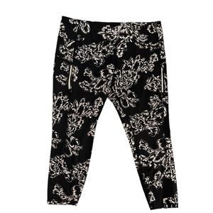 Athleta Rainier Reflective Tight Leggings in Aluna Bloom Black, Women's 3X